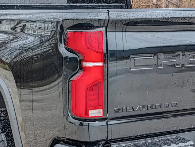 2025 Chevrolet Silverado 2500HD LTZ4WD Crew Cab 159 LTZ - Photo 15