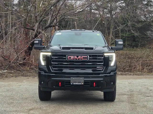 2026 GMC Sierra 3500HD AT4- Power Sunroof - Technology Pkg - Photo 4