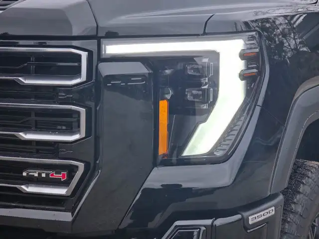 2026 GMC Sierra 3500HD AT4- Power Sunroof - Technology Pkg - Photo 7