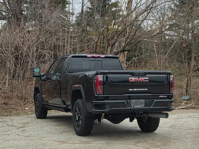 2026 GMC Sierra 3500HD AT4- Power Sunroof - Technology Pkg - Photo 11