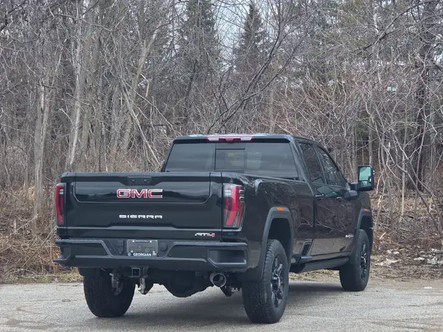 2026 GMC Sierra 3500HD AT4- Power Sunroof - Technology Pkg - Photo 14