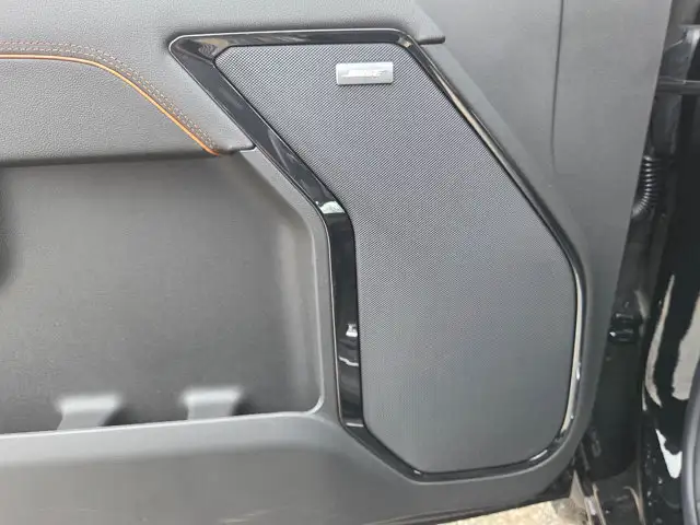 2026 GMC Sierra 3500HD AT4- Power Sunroof - Technology Pkg - Photo 22