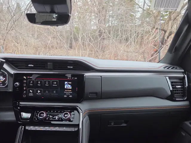 2026 GMC Sierra 3500HD AT4- Power Sunroof - Technology Pkg - Photo 31