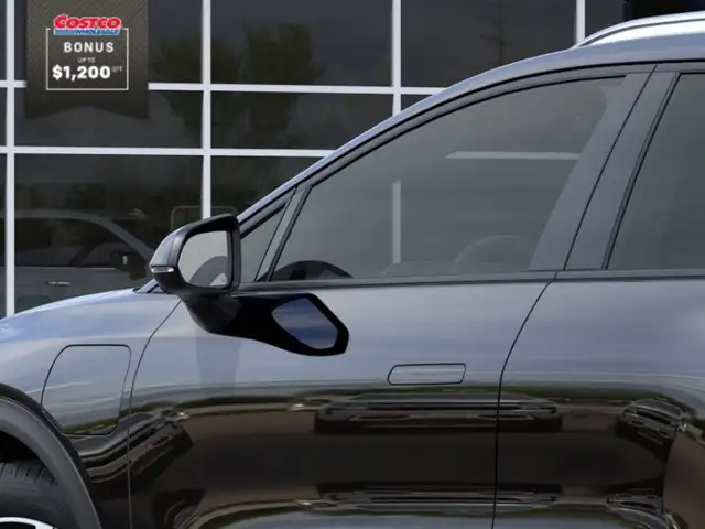 2026 Chevrolet Equinox EV - Photo 12