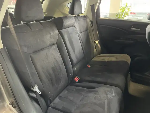 2014 Honda CR-V LX - Photo 24