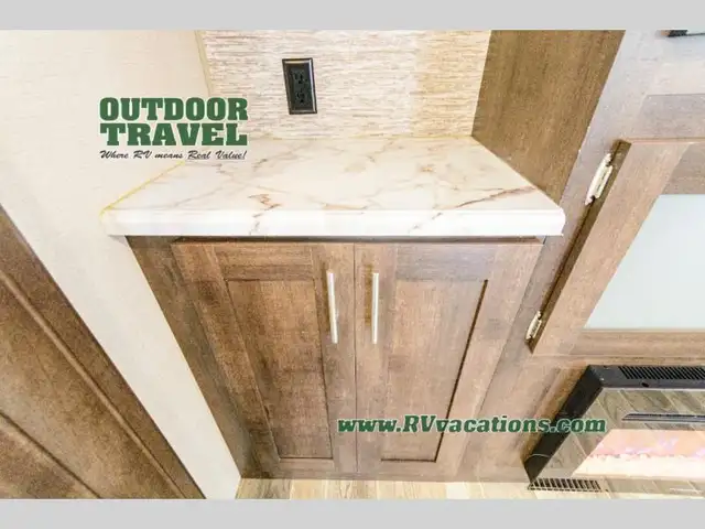 2020 KZ Sportsmen Destination 364BH - Photo 13