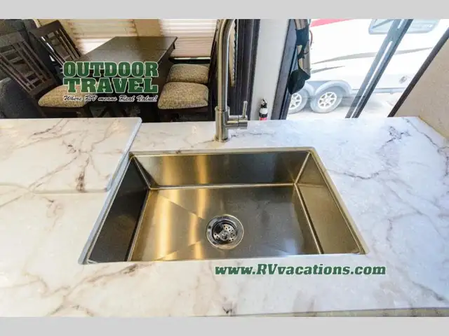 2020 KZ Sportsmen Destination 364BH - Photo 24