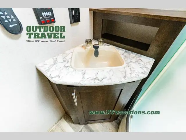 2020 KZ Sportsmen Destination 364BH - Photo 47