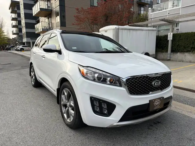2017 Kia Sorento All-wheel Drive 4dr SX Turbo