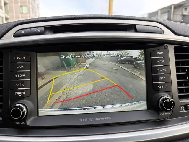 2017 Kia Sorento All-wheel Drive 4dr SX Turbo - Photo 19