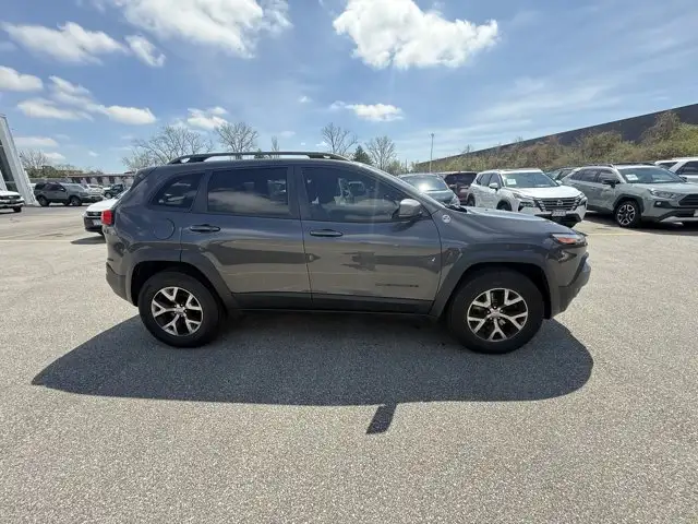 2016 Jeep Cherokee Trailhawk - Photo 7