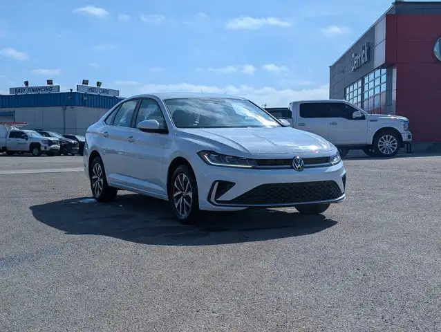 2025 Volkswagen Jetta Trendline - Photo 9