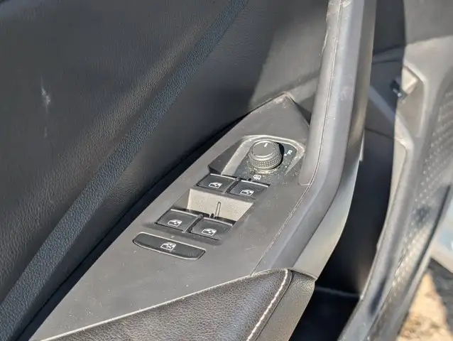 2025 Volkswagen Jetta Trendline - Photo 16