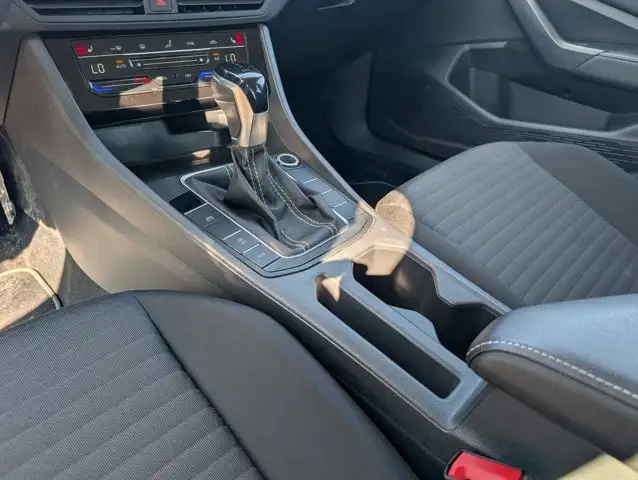 2025 Volkswagen Jetta Trendline - Photo 30
