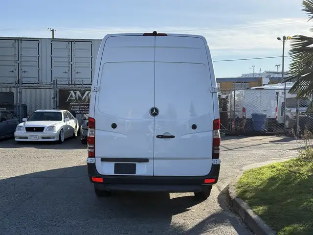 2016 Mercedes-Benz Sprinter 2500 High Roof Kingtec Reefer Cargo - Photo 9