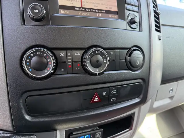 2016 Mercedes-Benz Sprinter 2500 High Roof Kingtec Reefer Cargo - Photo 21