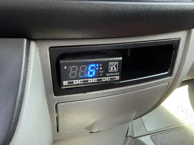 2016 Mercedes-Benz Sprinter 2500 High Roof Kingtec Reefer Cargo - Photo 22