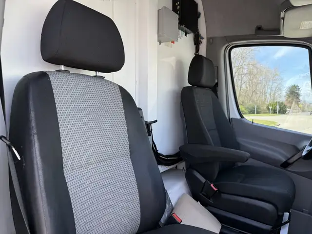 2016 Mercedes-Benz Sprinter 2500 High Roof Kingtec Reefer Cargo - Photo 51