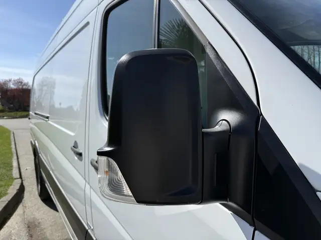 2016 Mercedes-Benz Sprinter 2500 High Roof Kingtec Reefer Cargo - Photo 59