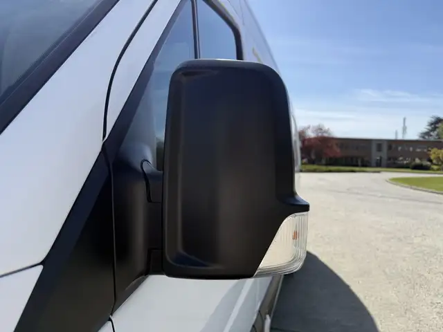 2016 Mercedes-Benz Sprinter 2500 High Roof Kingtec Reefer Cargo - Photo 60