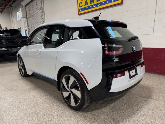 2016 BMW i3 w/Range Extender|NAVIGATION - REAR CAMERA - BLUETOOT - Photo 5