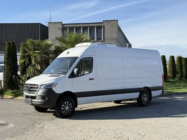 2022 Mercedes-Benz Sprinter 2500 4x4 High Roof Thermo King Reefe - Photo 5