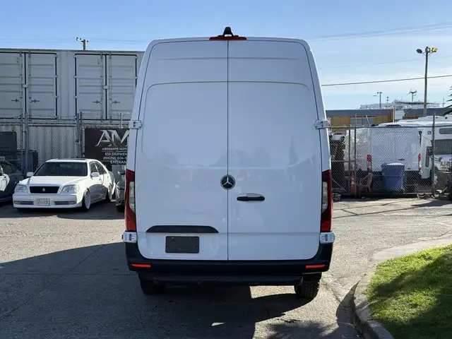 2022 Mercedes-Benz Sprinter 2500 4x4 High Roof Thermo King Reefe - Photo 9
