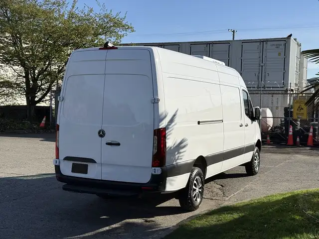 2022 Mercedes-Benz Sprinter 2500 4x4 High Roof Thermo King Reefe - Photo 10