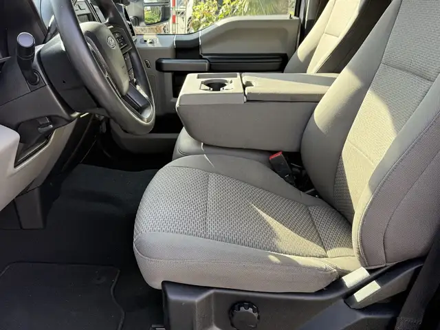 2021 Ford F-250 XLT 4x4 Crew Cab 8 Foot Box with Headache Rack - Photo 15