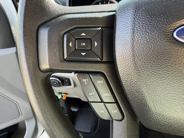 2021 Ford F-250 XLT 4x4 Crew Cab 8 Foot Box with Headache Rack - Photo 17