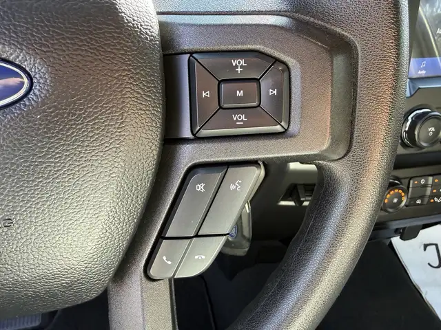 2021 Ford F-250 XLT 4x4 Crew Cab 8 Foot Box with Headache Rack - Photo 18