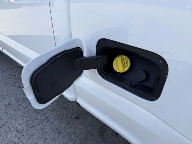 2021 Ford F-250 XLT 4x4 Crew Cab 8 Foot Box with Headache Rack - Photo 28