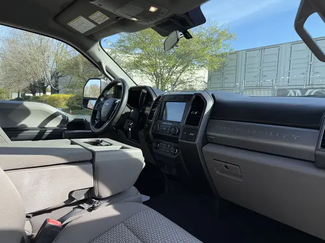 2021 Ford F-250 XLT 4x4 Crew Cab 8 Foot Box with Headache Rack - Photo 41