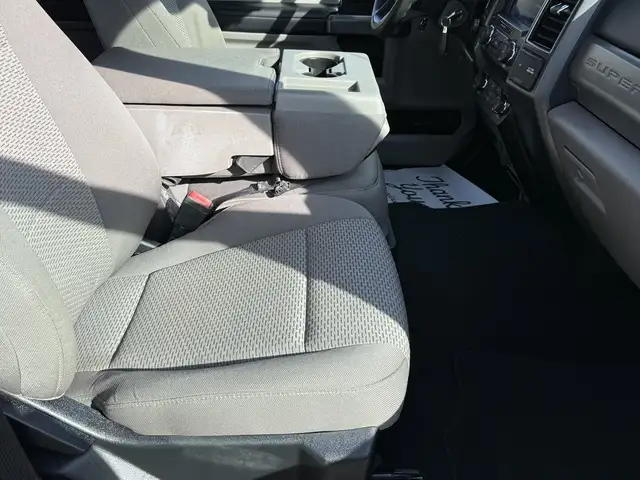 2021 Ford F-250 XLT 4x4 Crew Cab 8 Foot Box with Headache Rack - Photo 44