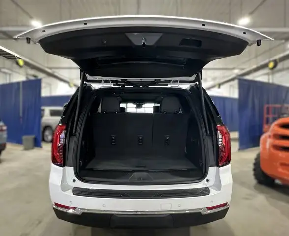2026 GMC Yukon Elevation - Photo 6