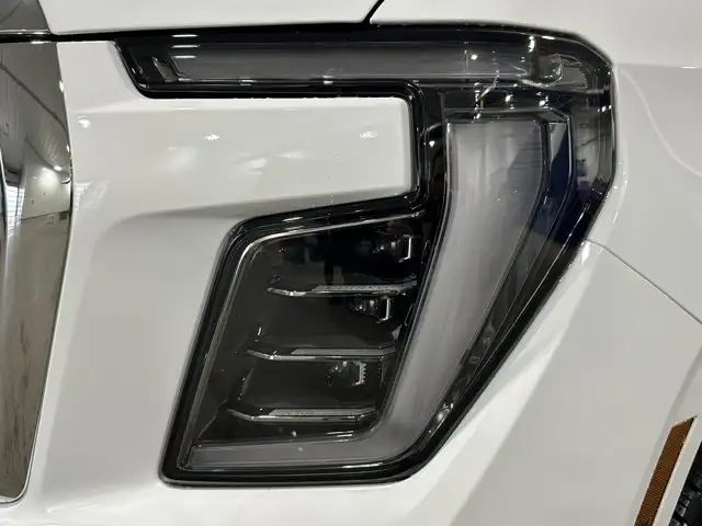 2026 GMC Yukon Elevation - Photo 10