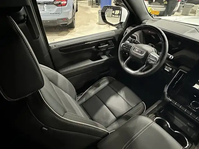 2026 GMC Yukon Elevation - Photo 16