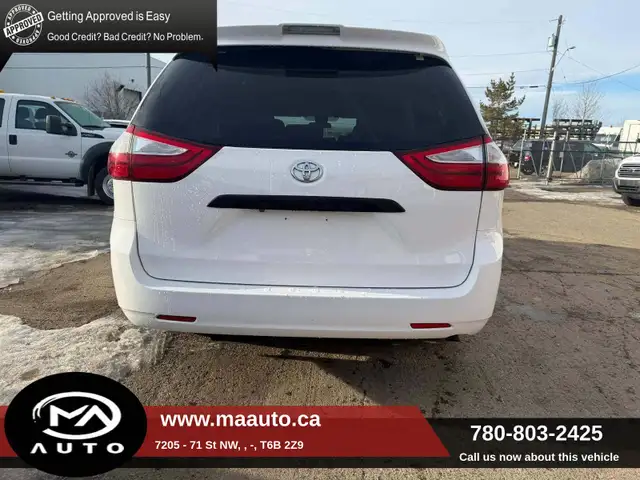 2019 Toyota Sienna 7-Passenger FWD - Photo 5