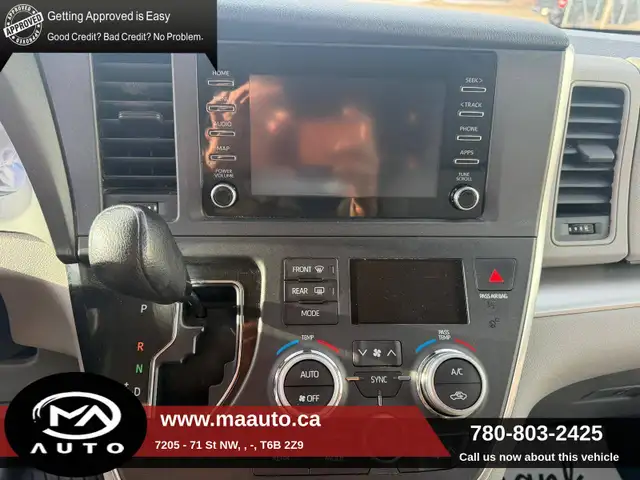 2019 Toyota Sienna 7-Passenger FWD - Photo 9