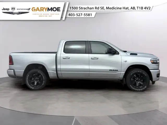 2026 Ram 1500 - Photo 2