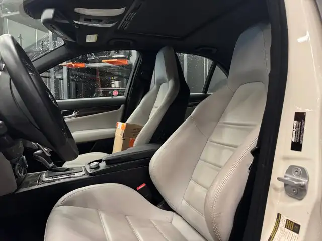 2010 Mercedes-Benz C-Class C 63 AMG | Extensive Paperwork - Photo 5