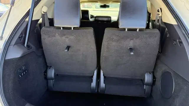 2014 Lincoln MKT - Photo 10