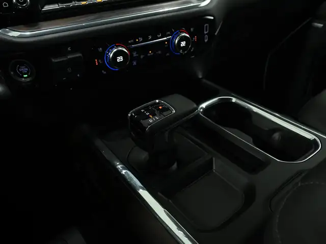 2024 GMC Sierra 1500 SLT No Accident Leather BOSE 360CAM Cooled - Photo 26