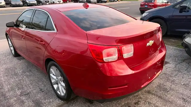 2013 Chevrolet Malibu 2LT - Photo 6
