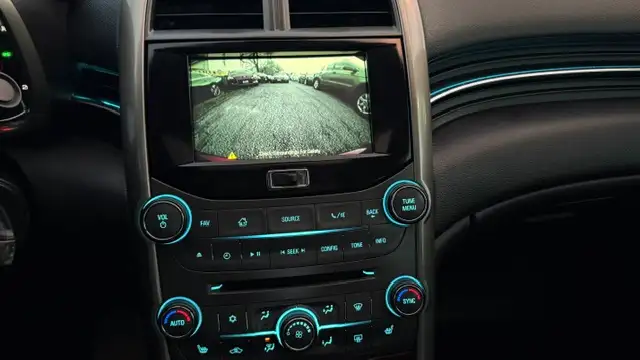 2013 Chevrolet Malibu 2LT - Photo 10