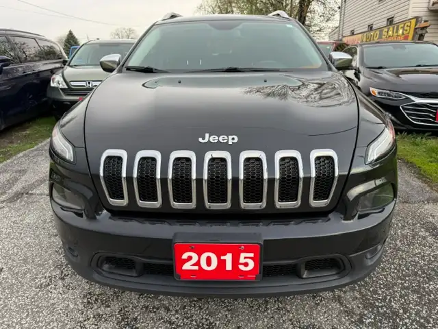 2015 Jeep Cherokee Latitude - Photo 2