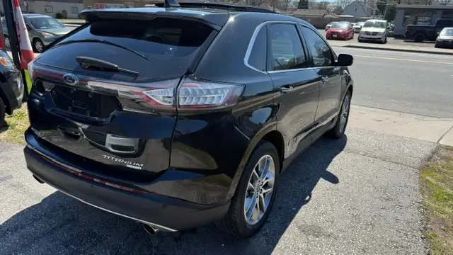 2015 Ford Edge Titanium - Photo 4