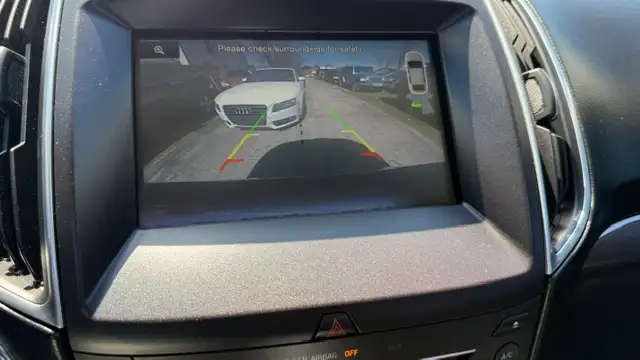 2015 Ford Edge Titanium - Photo 11