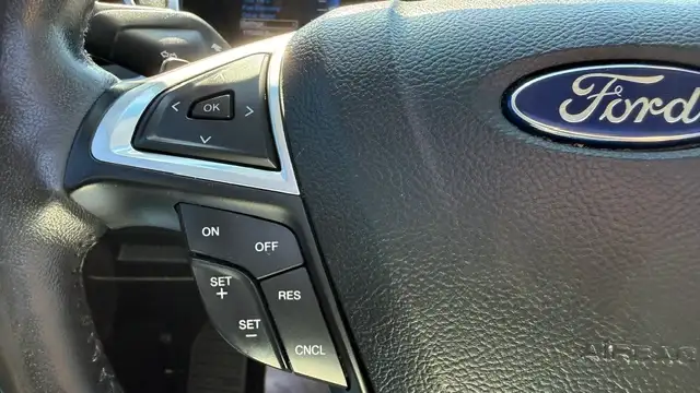 2015 Ford Edge Titanium - Photo 14
