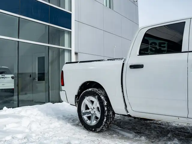2017 Ram 1500 Express - Photo 9